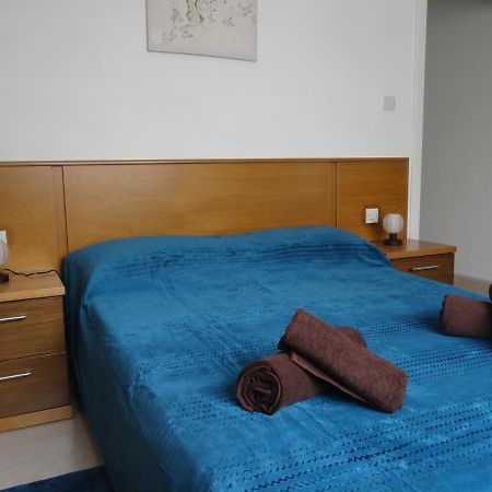 Modern Two Bedroom Sea View Apartment マルサスカーラ エクステリア 写真